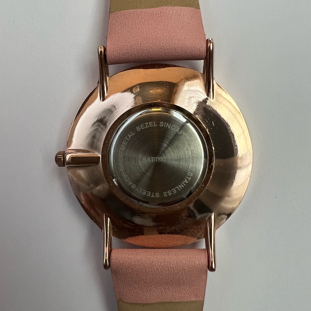 Women's Watch - Picture 3 of 3